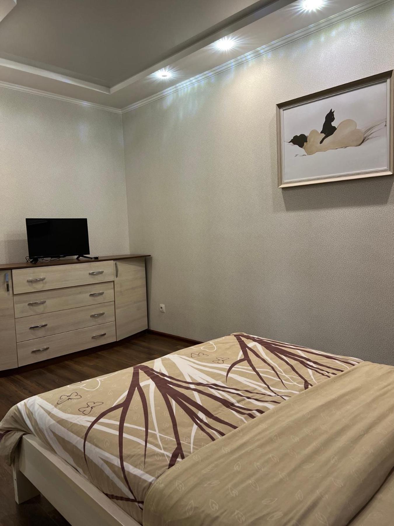 Chernigov City Apartments Na Peremohy エクステリア 写真